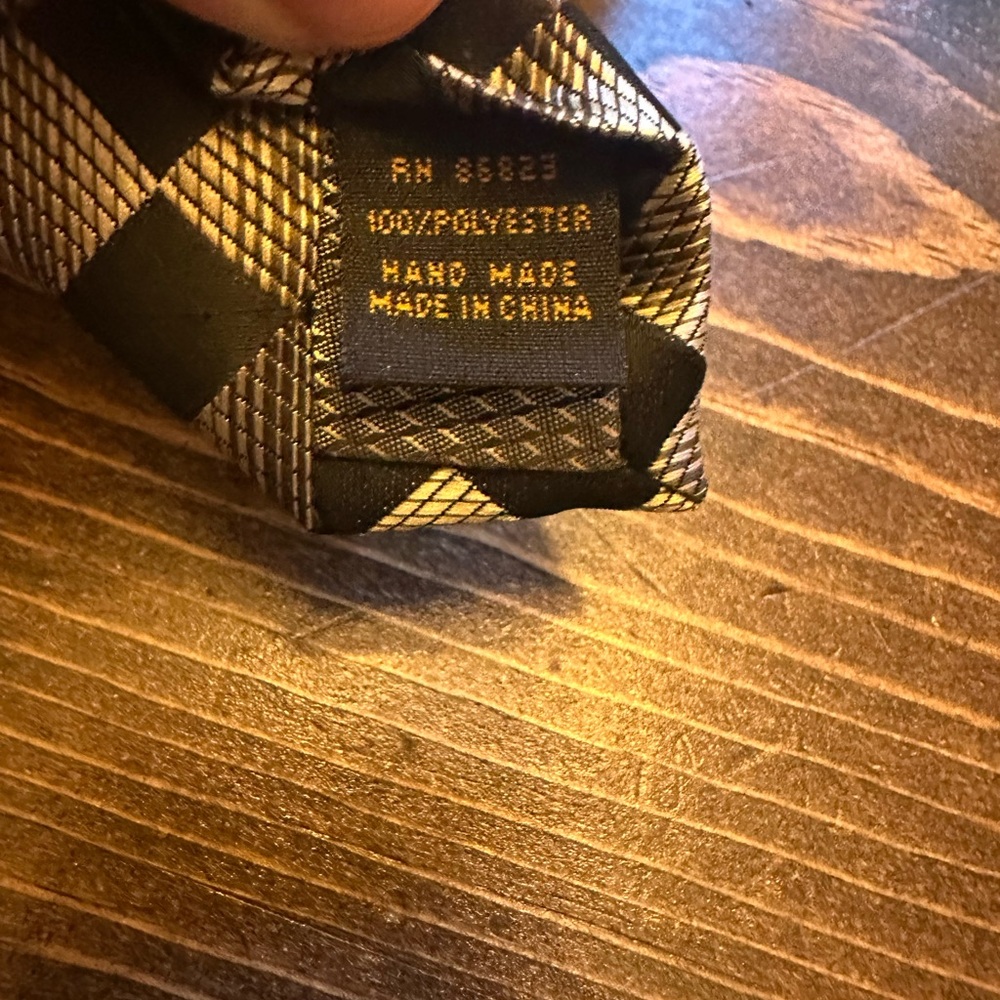 Vintage Alexander Julian colours Checkered Black and Gold tie - Picture 3 of 3